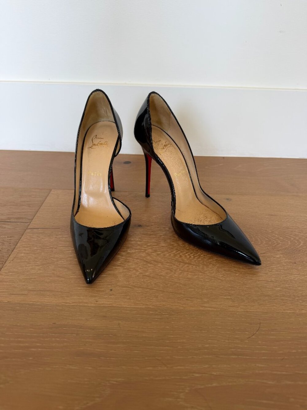 Christian Louboutin Iriza 100 patent-leather pumps size 39 in black